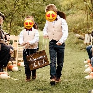 Here comes the bride sign